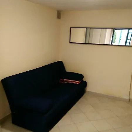 Casa Delfina * أسشيا